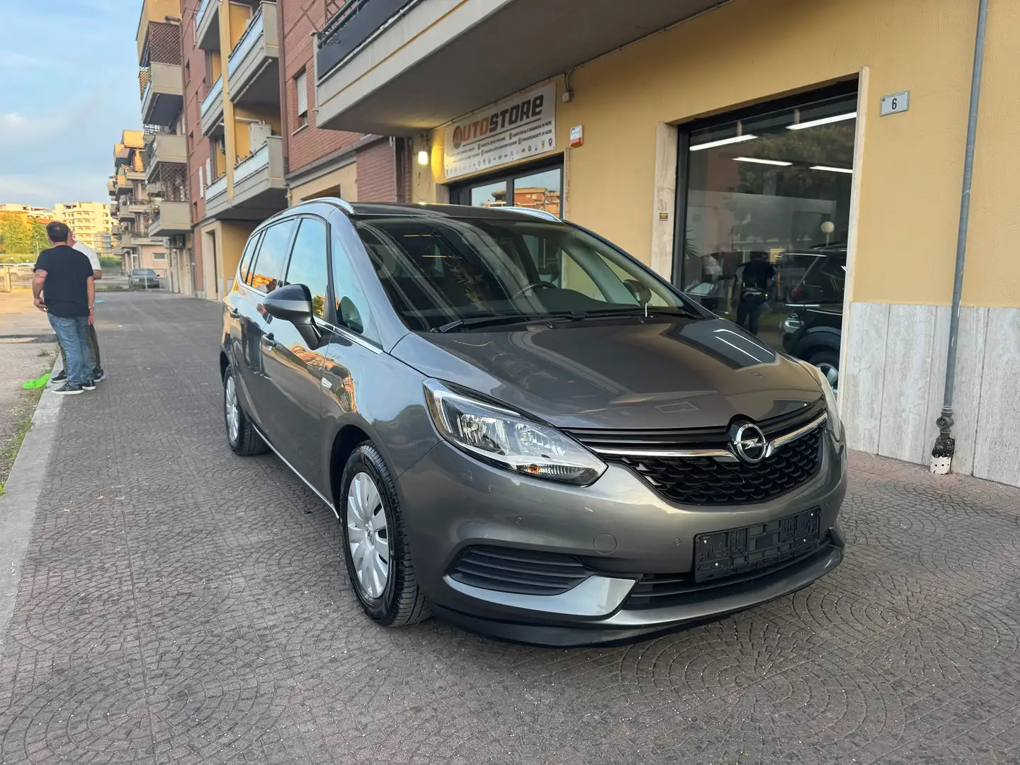 Opel Zafira 1.6 cdti InnovationS 7 POSTI UFFICIALE CASA MADRE Grigio - 1