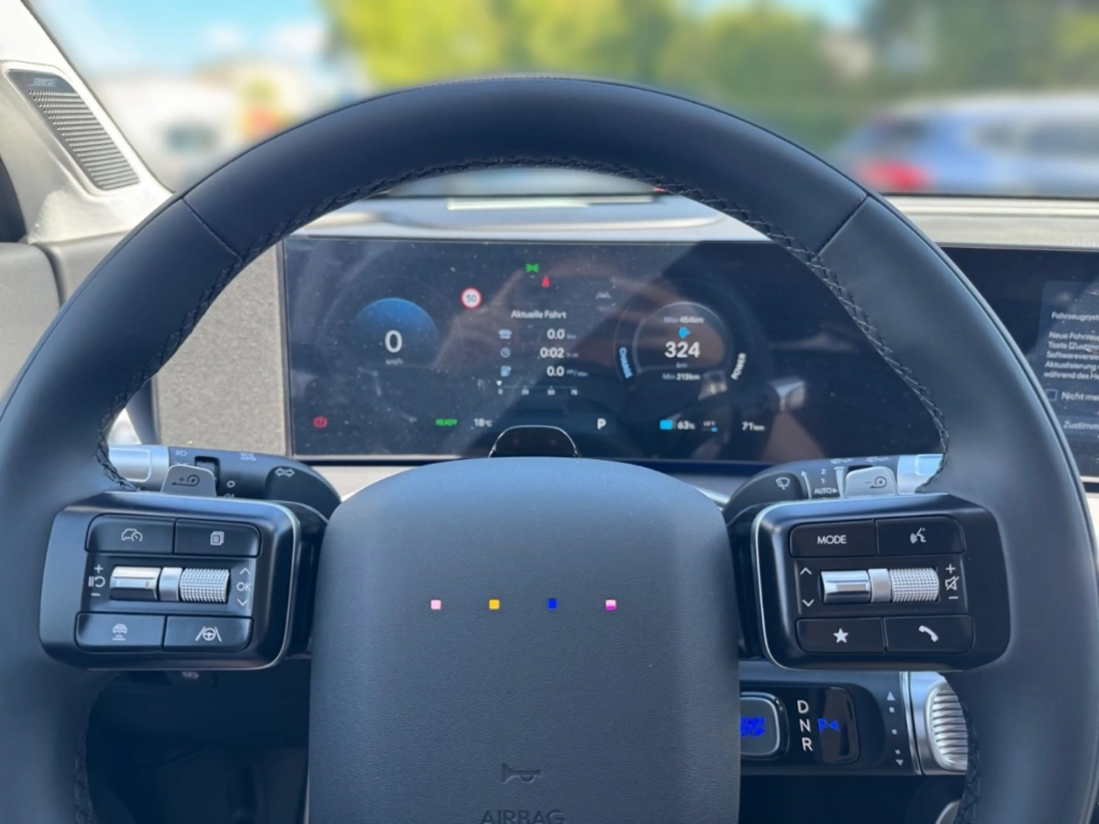 Hyundai IONIQ 9 Uniq 110kWh (226kW 307PS) 4WD 7-Sitzer — photo 8