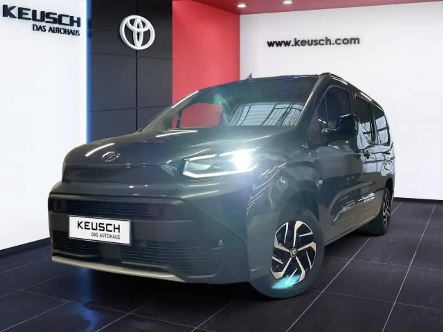 Toyota Proace City Proace City Verso 1,5l 130PS Family L2 Blau - 1