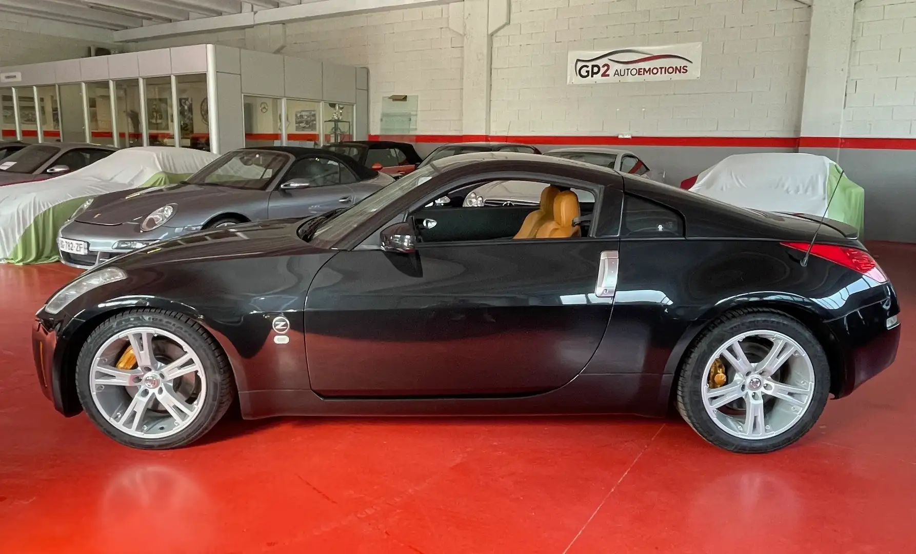 Nissan 350Z 350Z Coupe 3.5 V6 Lev2 Schwarz - 2