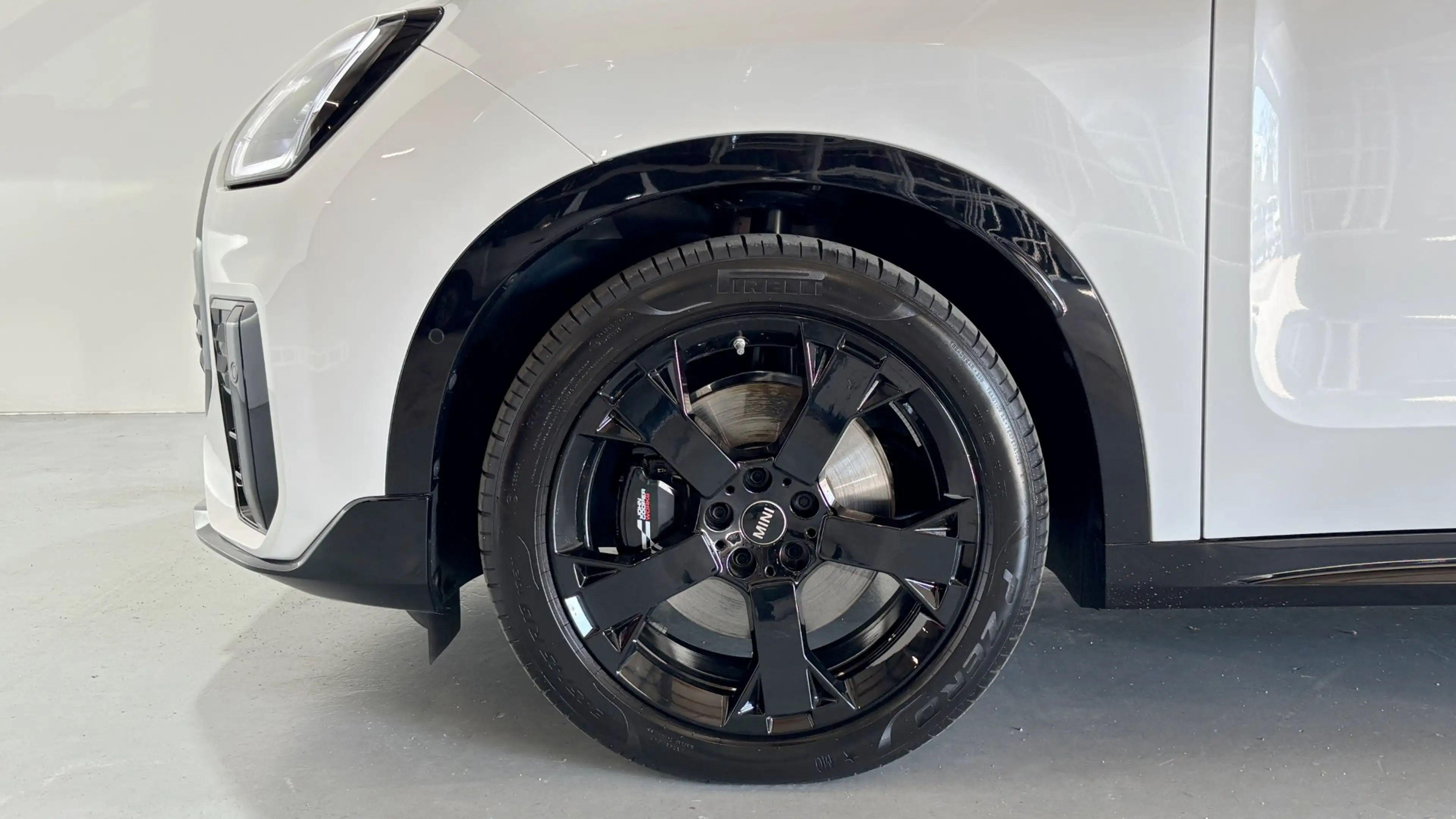 MINI Countryman D John Cooper Works Trim — photo 5