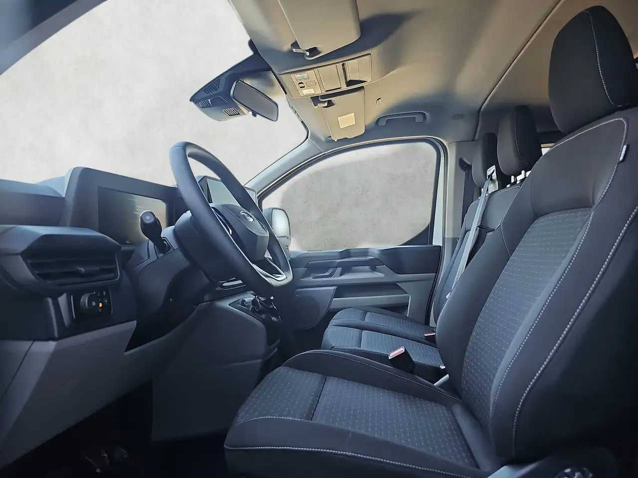 Ford Transit Custom L2 Combi 2.0 EB Trend 9 Sitzer 10