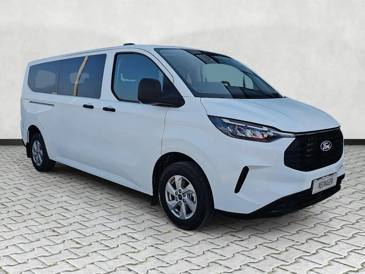 Ford Transit Custom L2 Combi 2.0 EB Trend 9 Sitzer 16