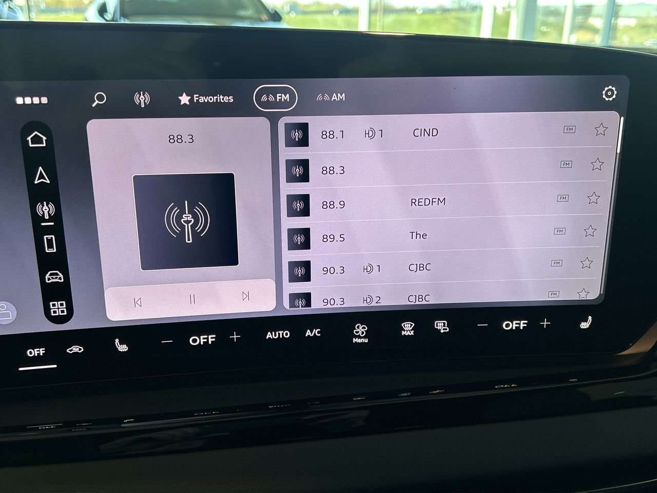 2026 Audi A5 TFSI Technik | Passenger display | Acoustic glass thumb 23