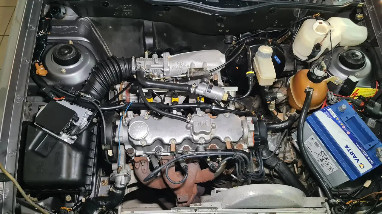Opel Kadett Cabrio 2.0i GSI, foto 3