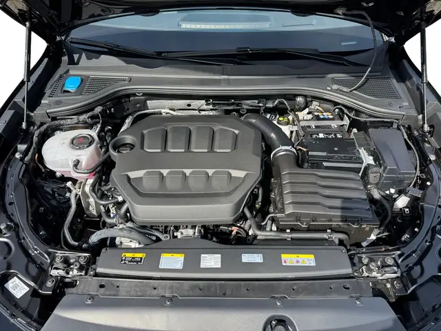 Volkswagen Passat view 12
