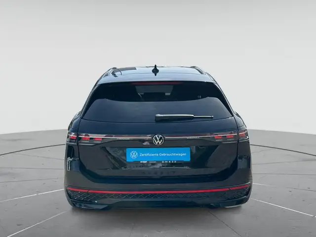 Volkswagen Passat view 7