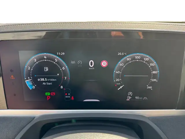 Volkswagen Passat view 9
