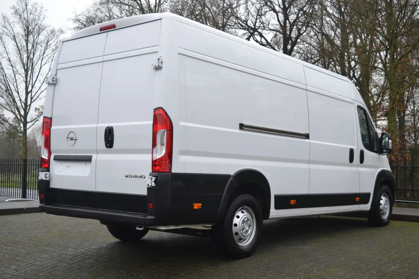 Opel Movano 2.2 Cdti L3H2 Airco Cruise BPM Vrij Wit - 2