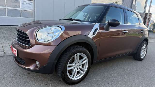 Imagine MINI One Countryman 1.6 AUTOMATIK TÜV,LEDER,EURO6,PDC