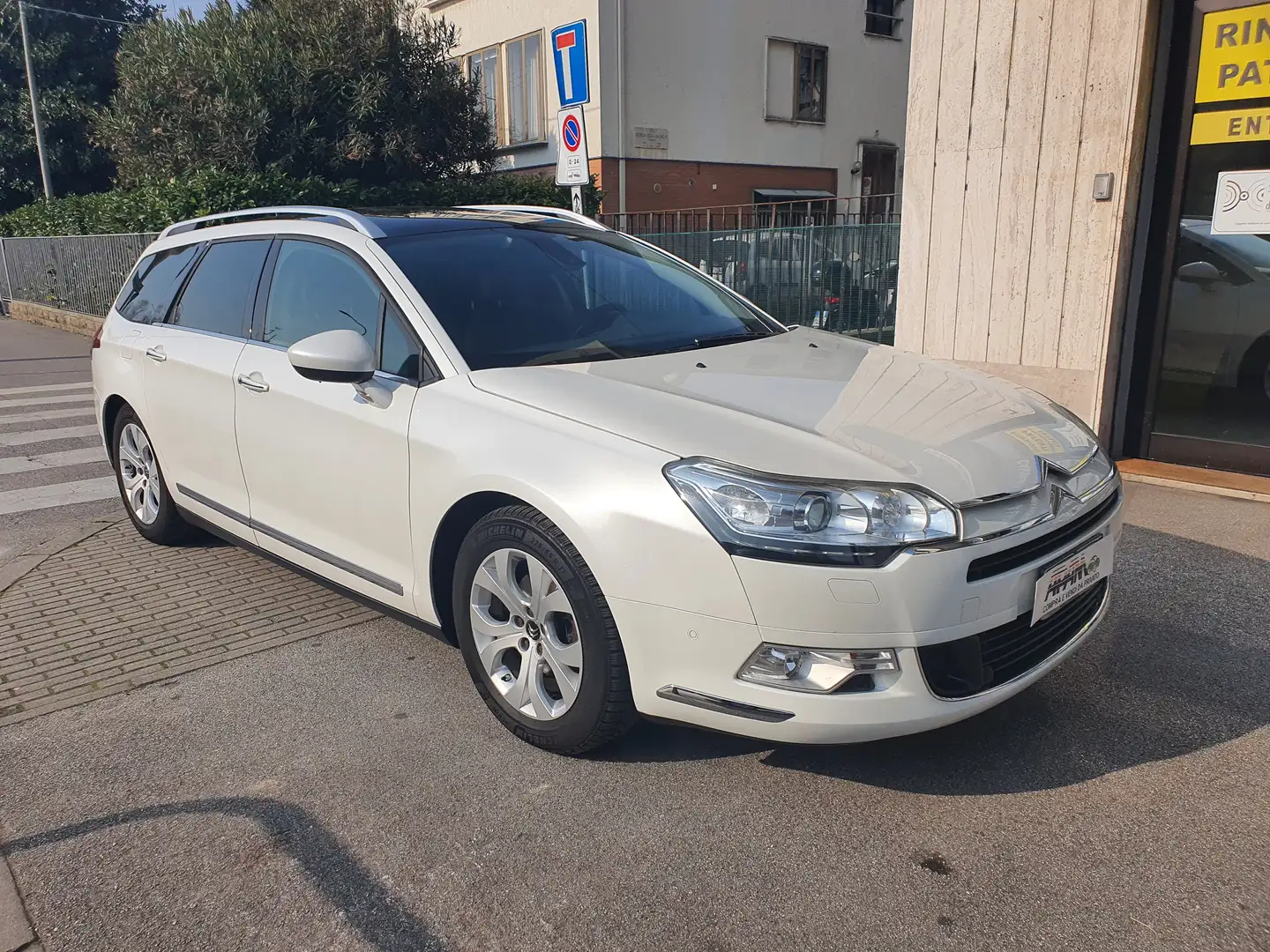 Citroen C5 Tourer 2.0 hdi 16v Exclusive Style 163cv uniprop. Bianco - 1