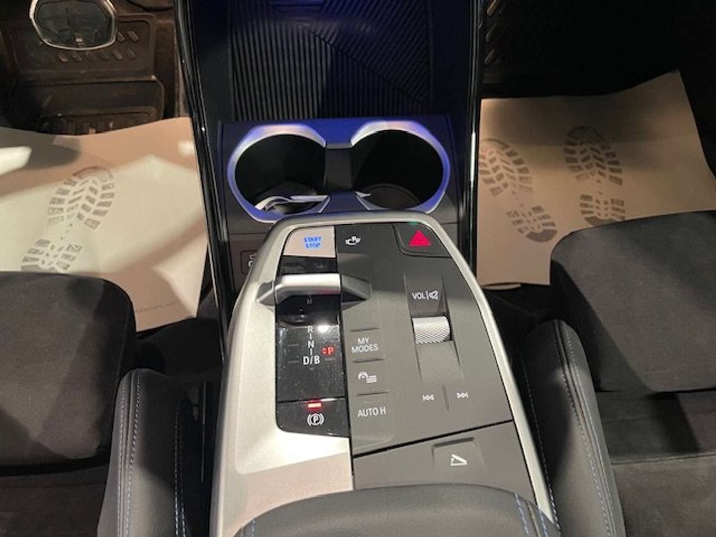 BMW IX1 M-Pack EDrive20 - - Joinsteer - #5