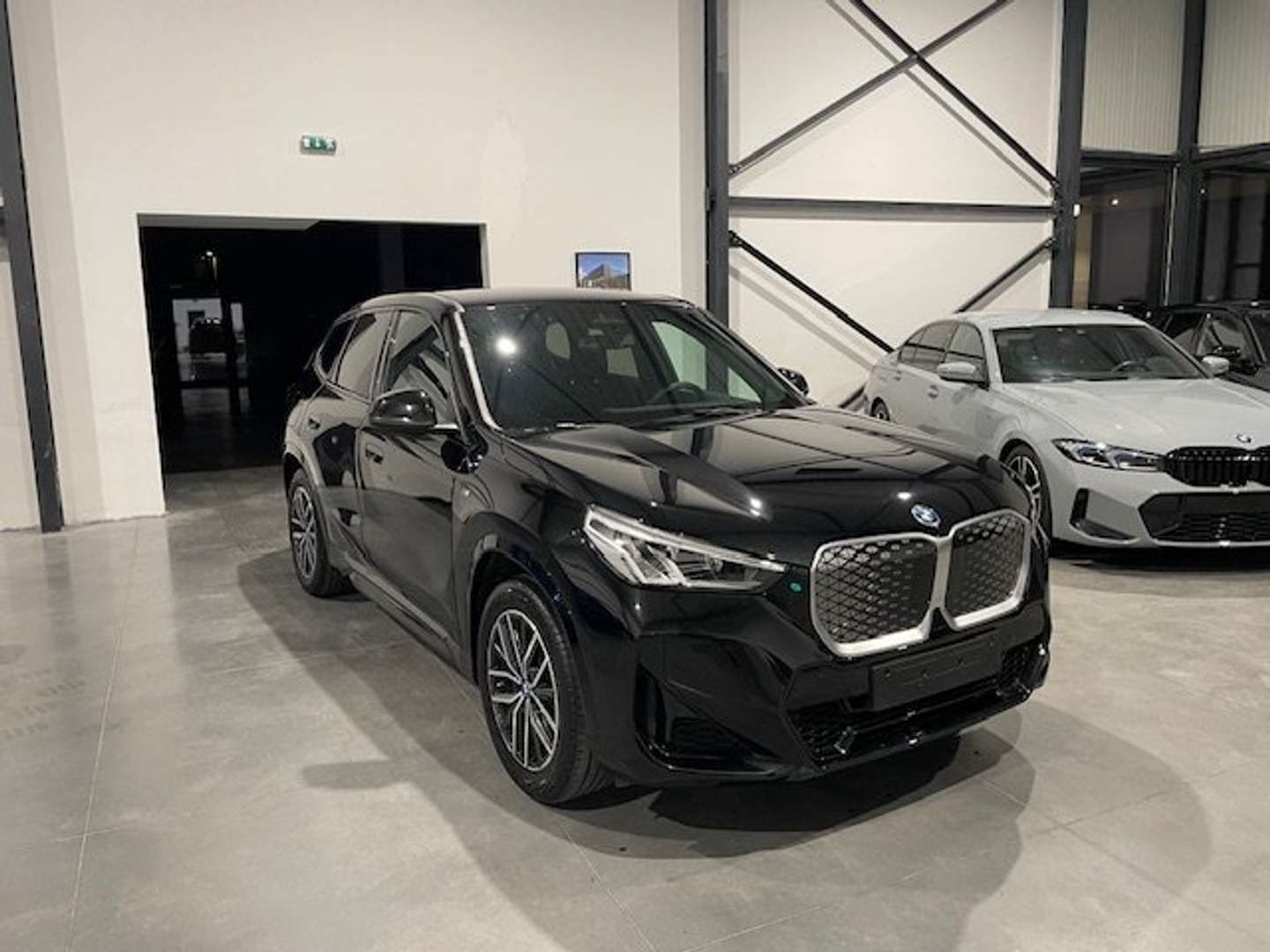 BMW IX1 M-Pack EDrive20 - - Joinsteer - #3