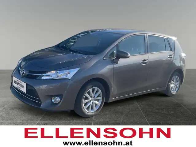 Toyota Verso 1,6 D-4D110 ACTIVE 5-SITZIG