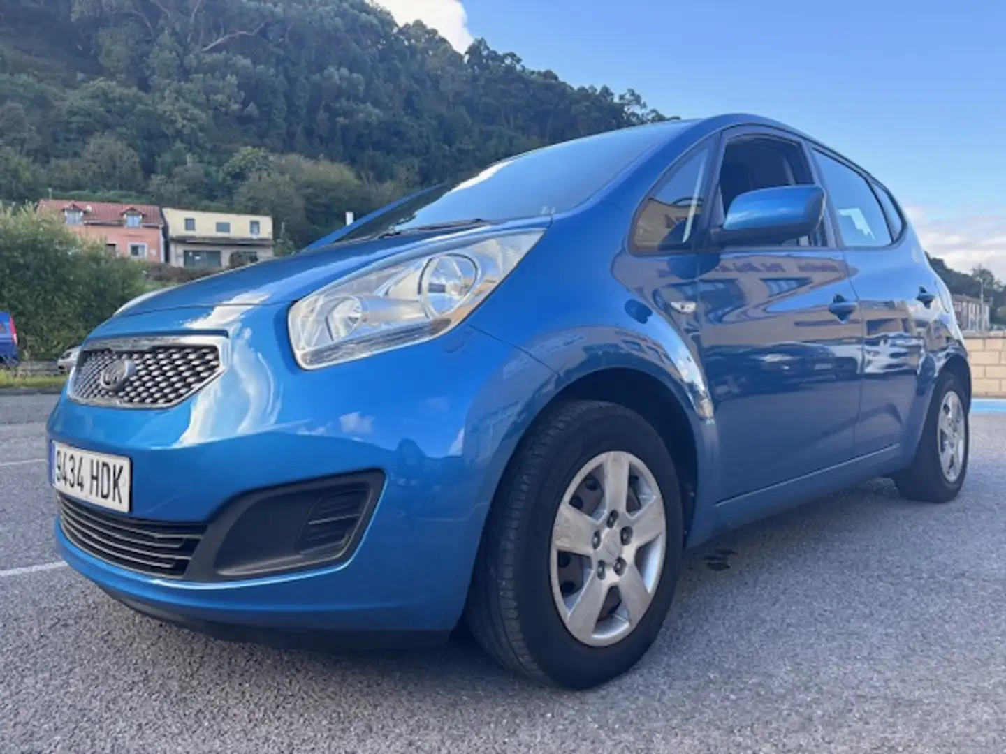 Kia Venga 1.4 CVVT Concept Azul - 1