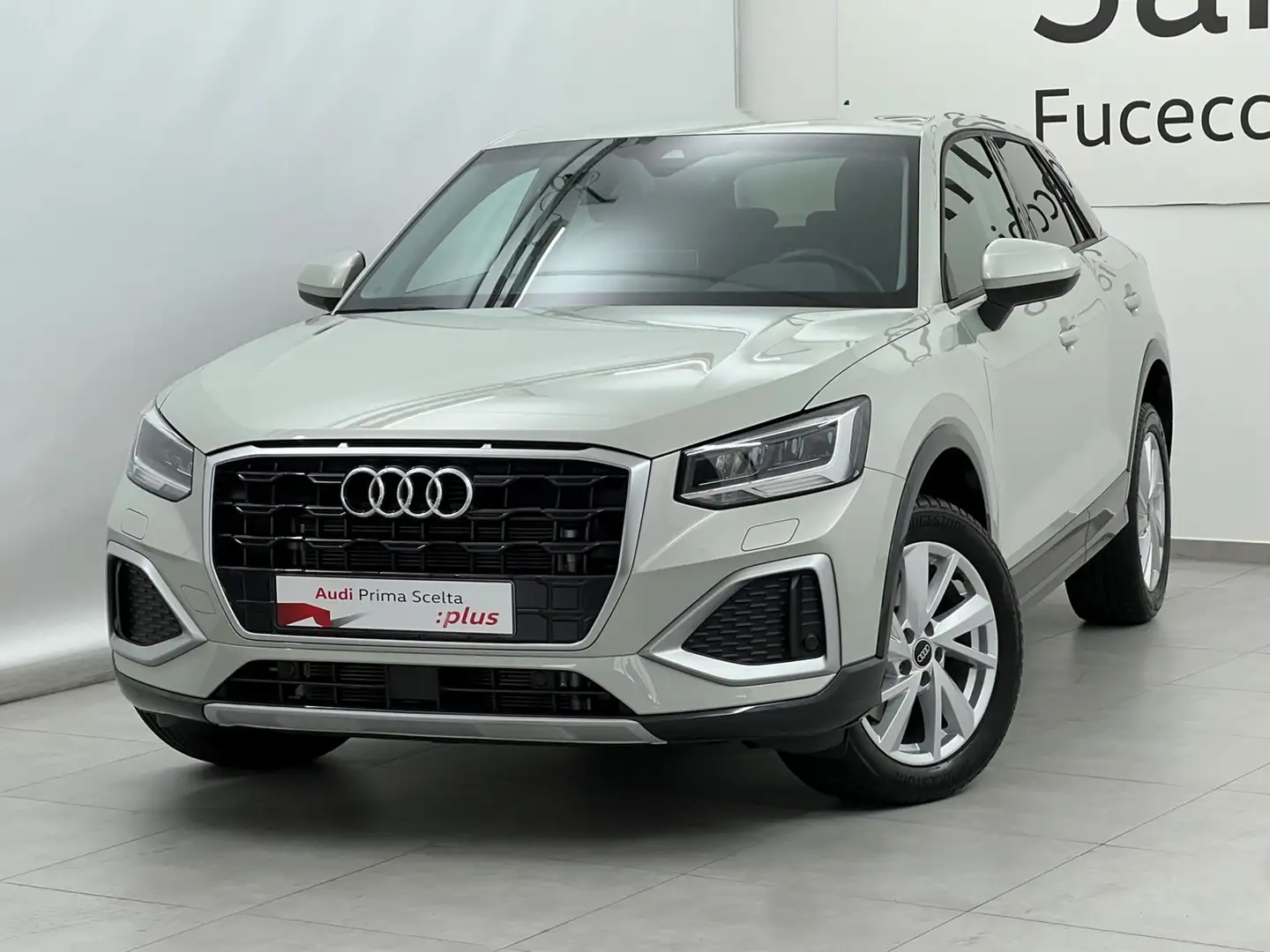 Audi Q2 Audi Q2 35 2.0 tdi Admired Advanced s-tronic Grigio - 2