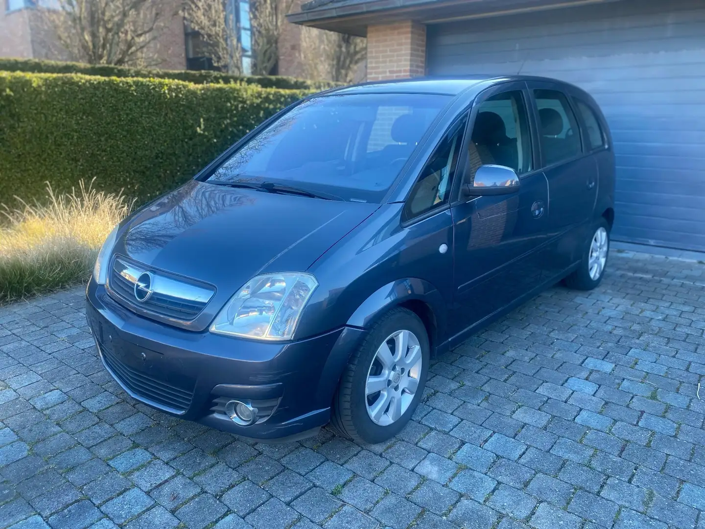 Opel Meriva Bleu - 1