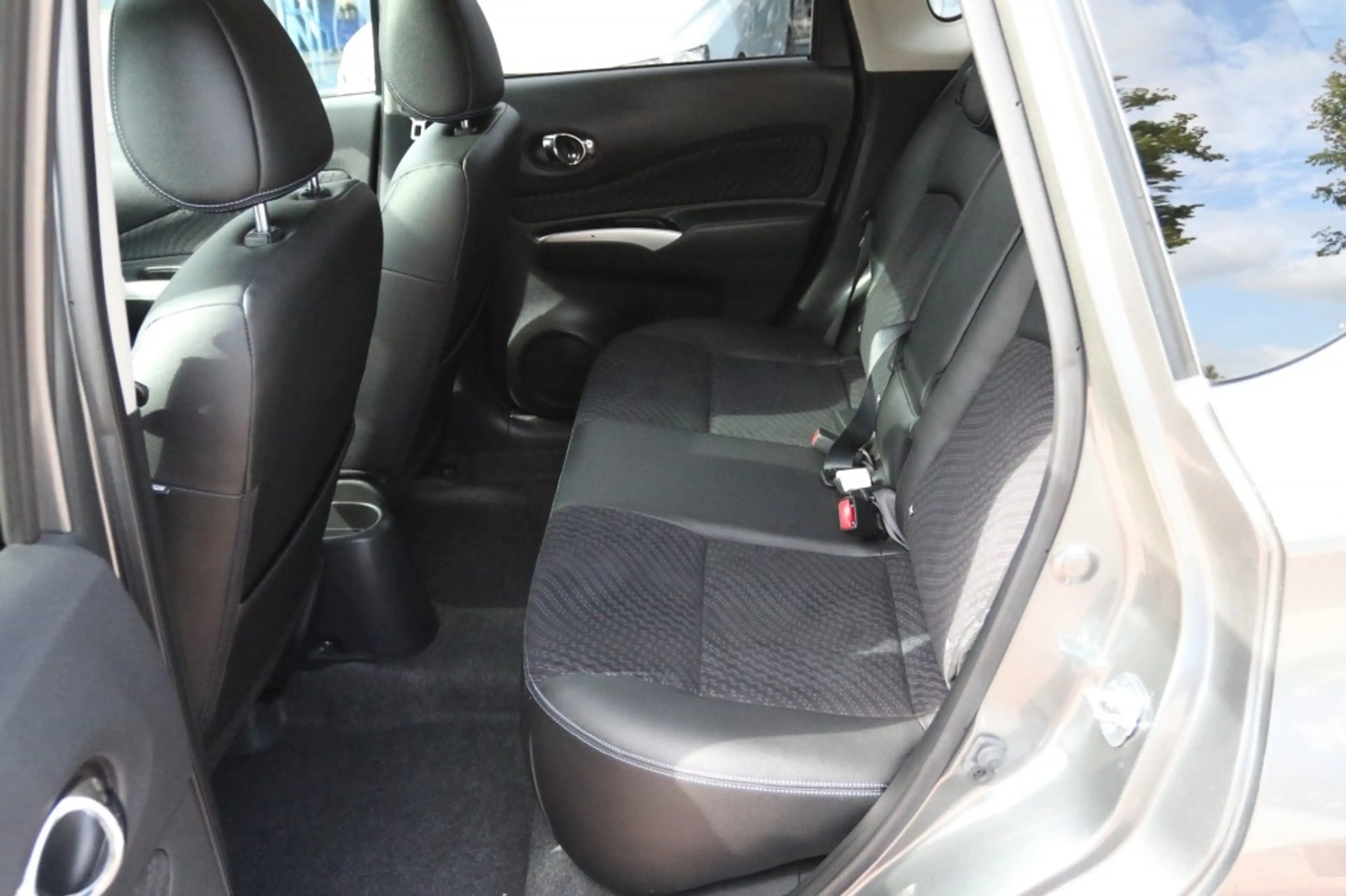 Nissan Note 1.2 DIG-S TEKNA Zeer nette auto ! TREKHAAK — photo 13