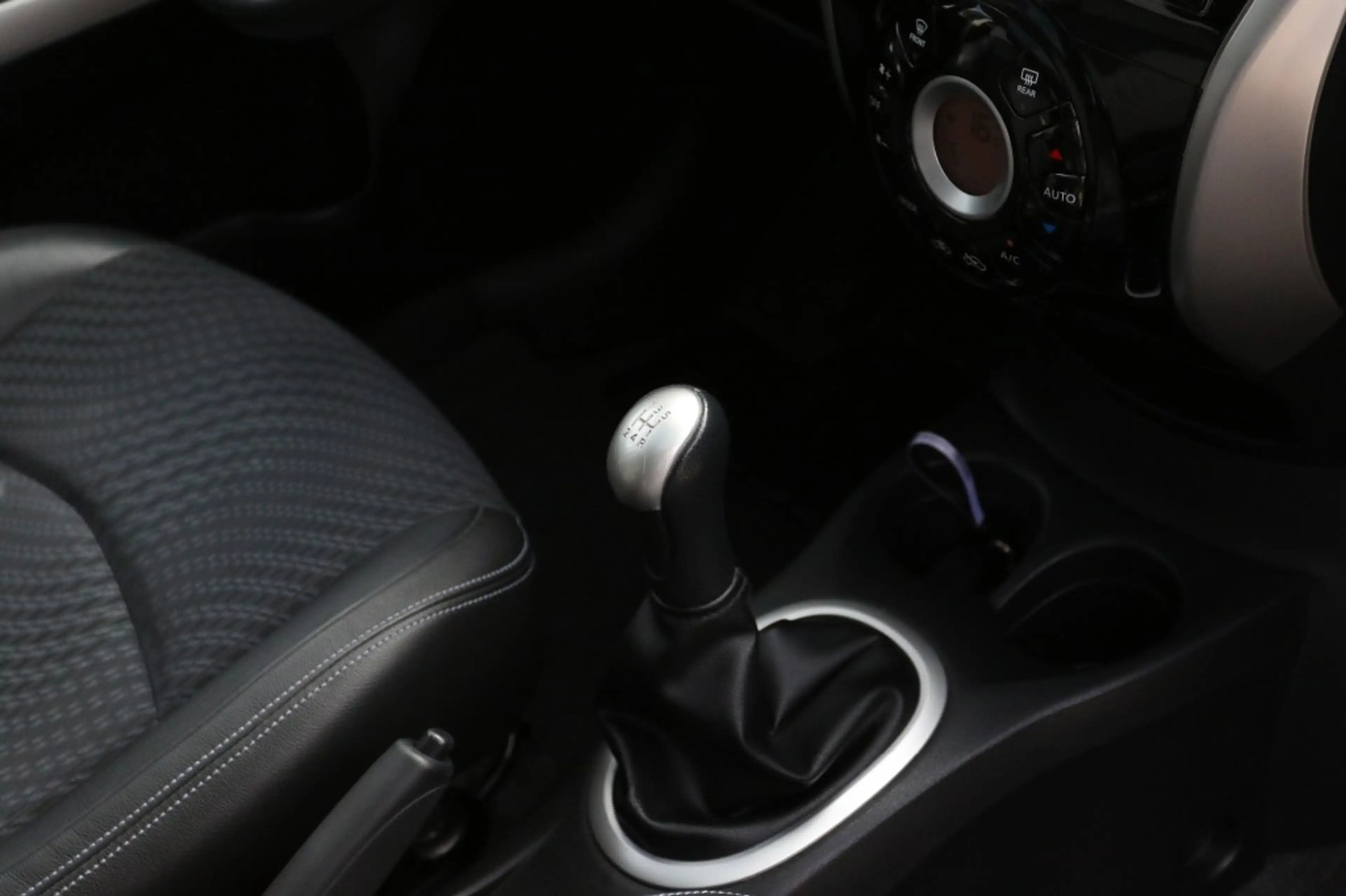 Nissan Note 1.2 DIG-S TEKNA Zeer nette auto ! TREKHAAK — photo 10