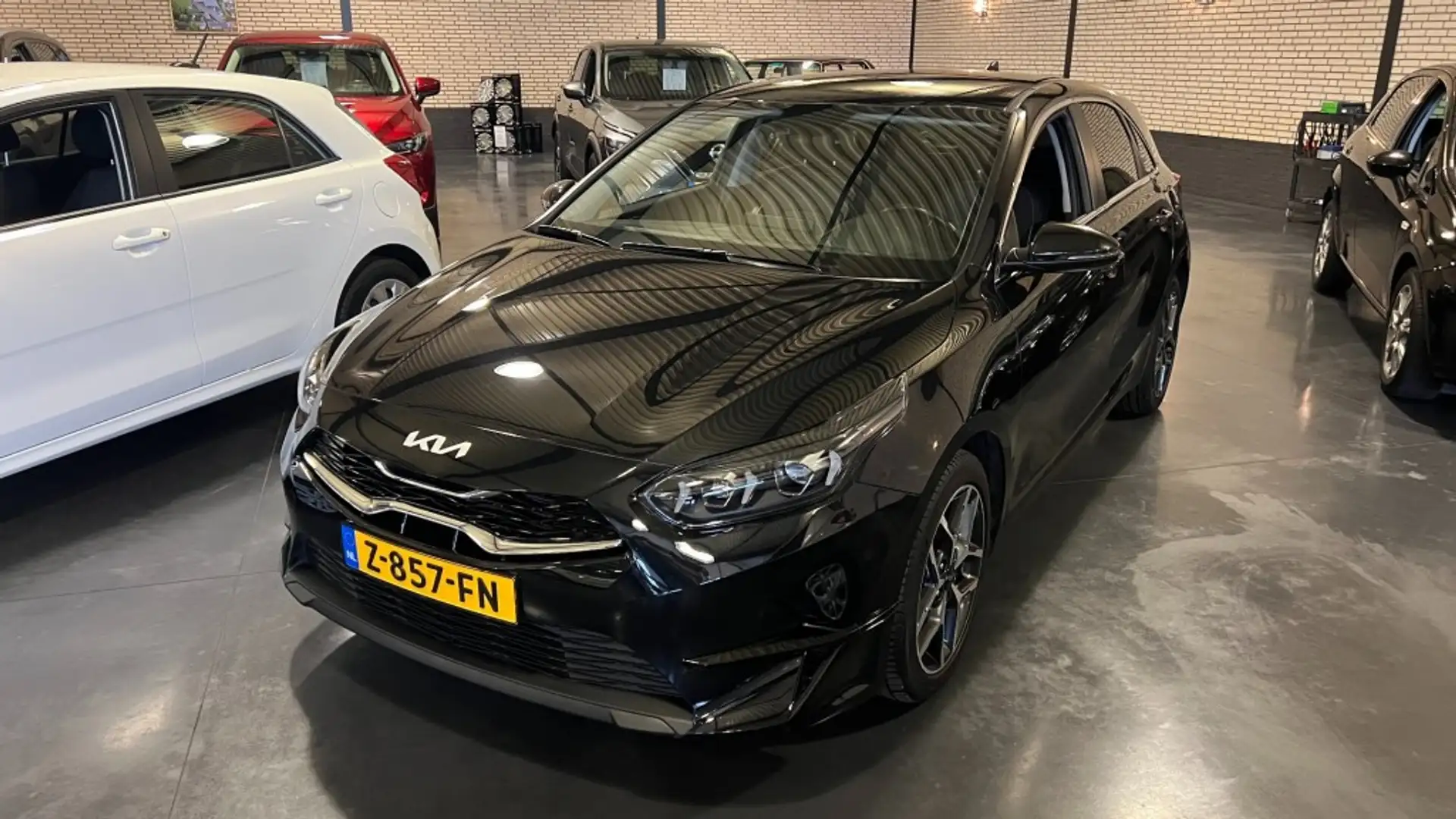 Kia Ceed / cee'd 1.0 T-GDI DYNAMIC+L. Nero - 1