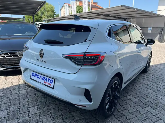 Renault Clio view 7