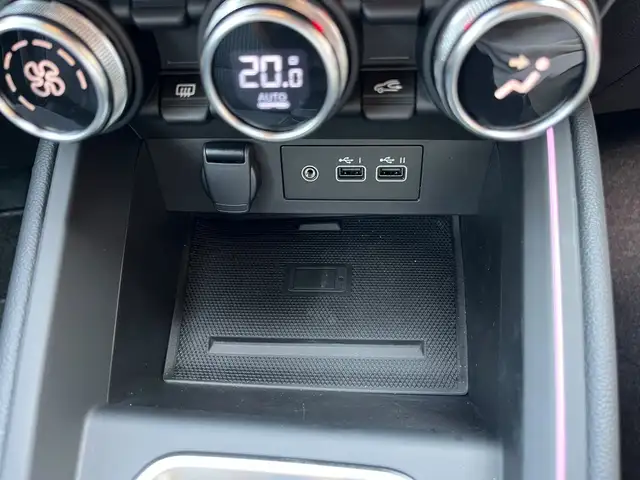 Renault Clio view 10