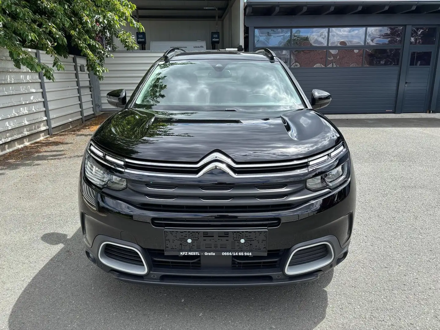 Citroen C5 Aircross PureTech 130 F --- Service und Pickerl neu --- Schwarz - 2