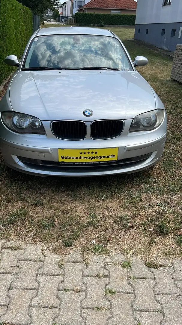 BMW 116 116i Gris - 1
