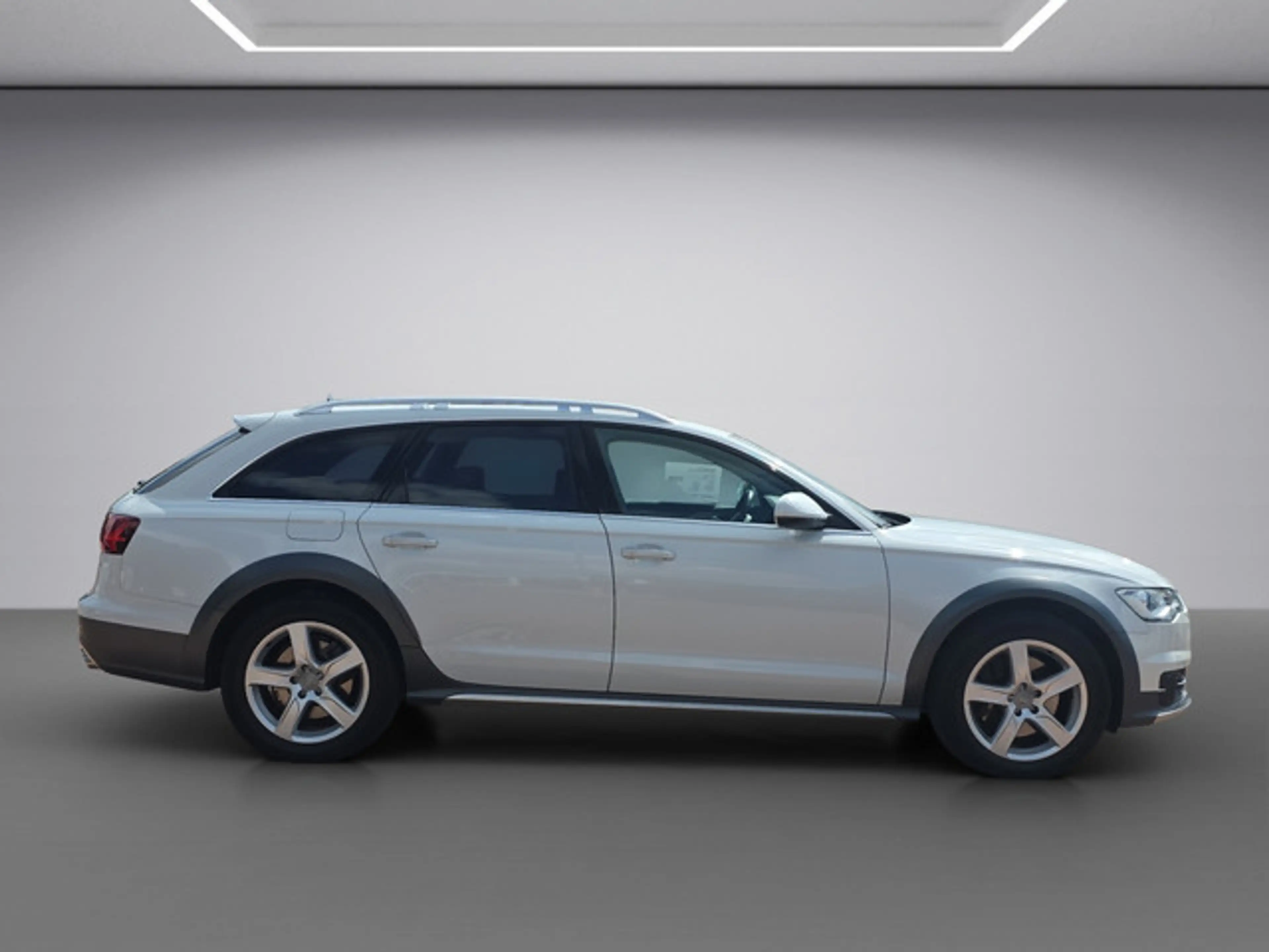 Audi A6 allroad 3.0 TDI — photo 8