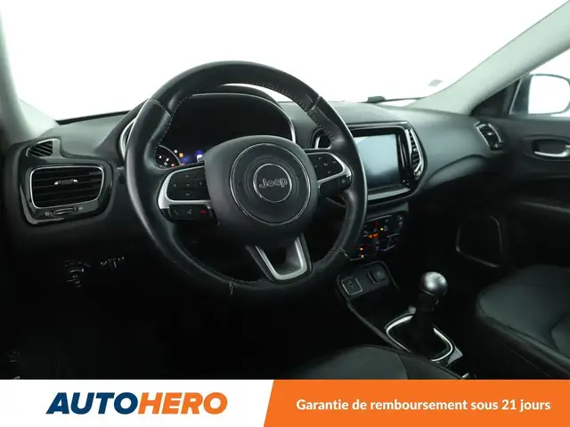 Jeep Compass view 11
