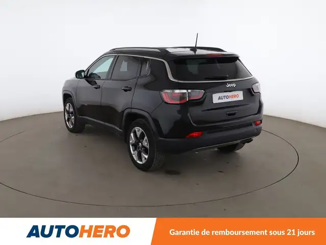 Jeep Compass view 4