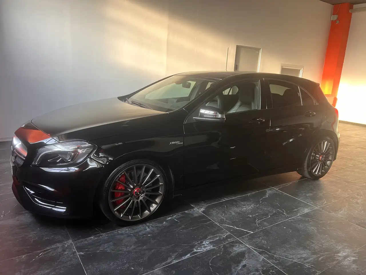 Mercedes-Benz A 45 AMG