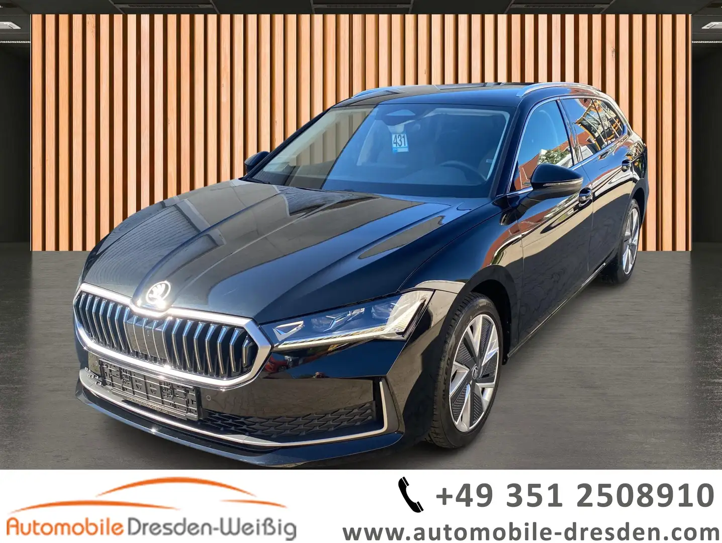 Skoda Superb Combi 2.0 TDI DSG 4x4 Selection*Navi*AHK* Schwarz - 1