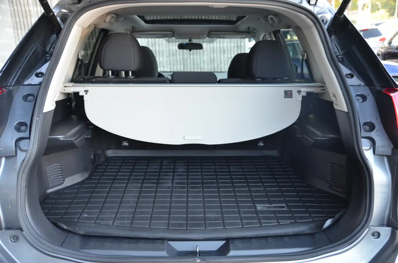 Nissan Rogue снимка Nissan Rogue