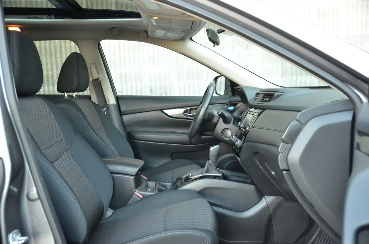 Nissan Rogue снимка Nissan Rogue