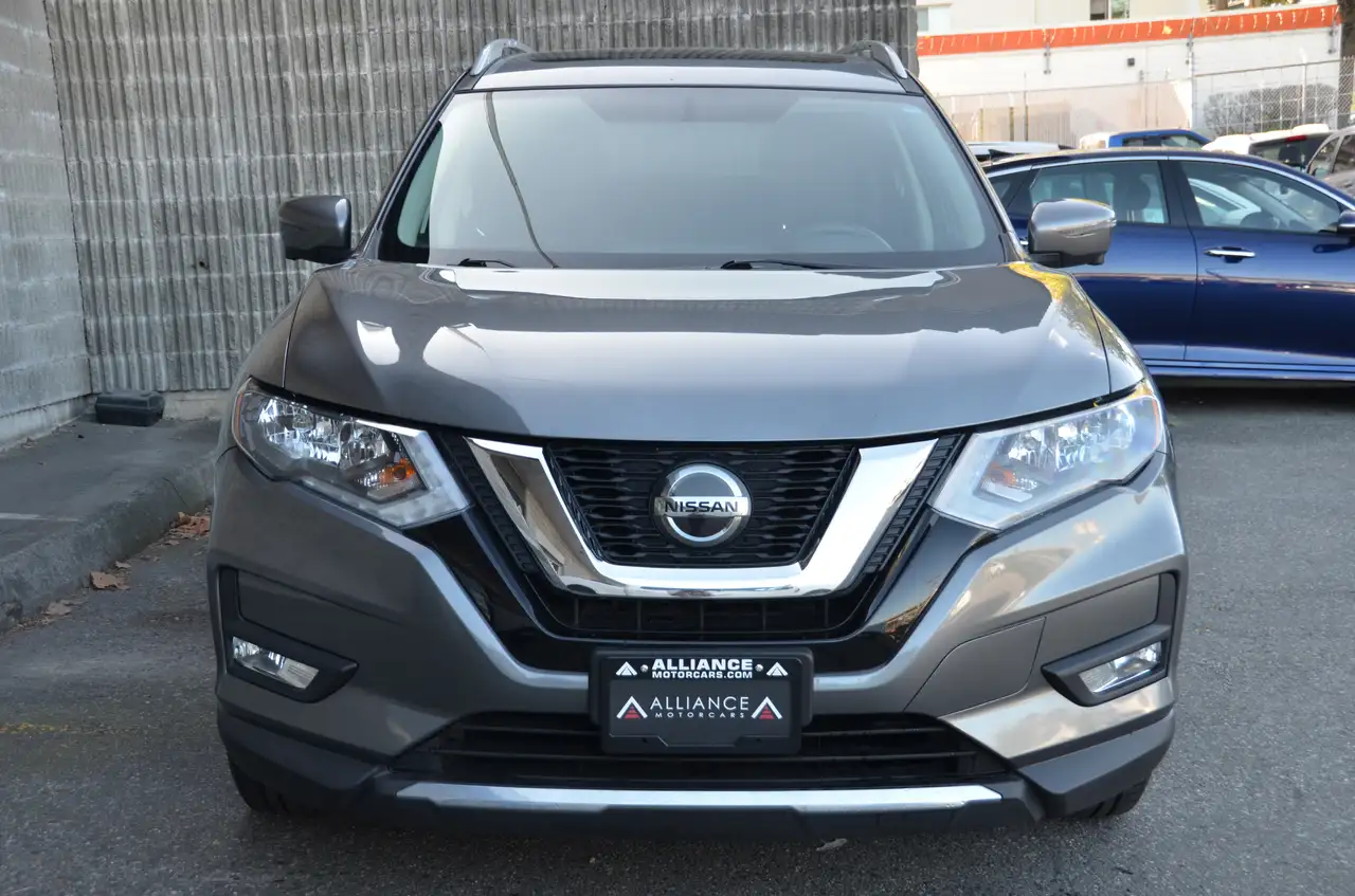 Nissan Rogue снимка Nissan Rogue