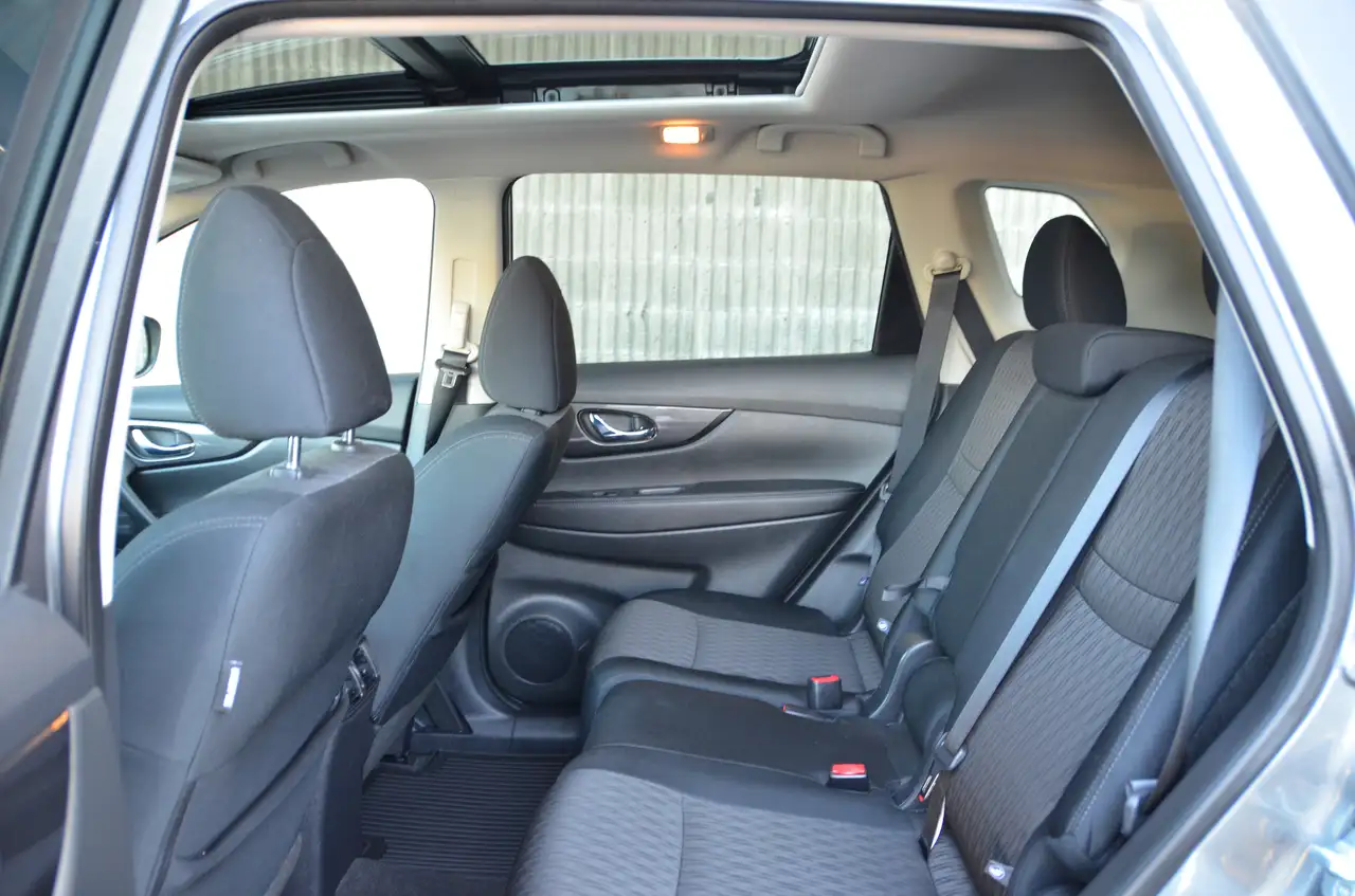 Nissan Rogue снимка Nissan Rogue