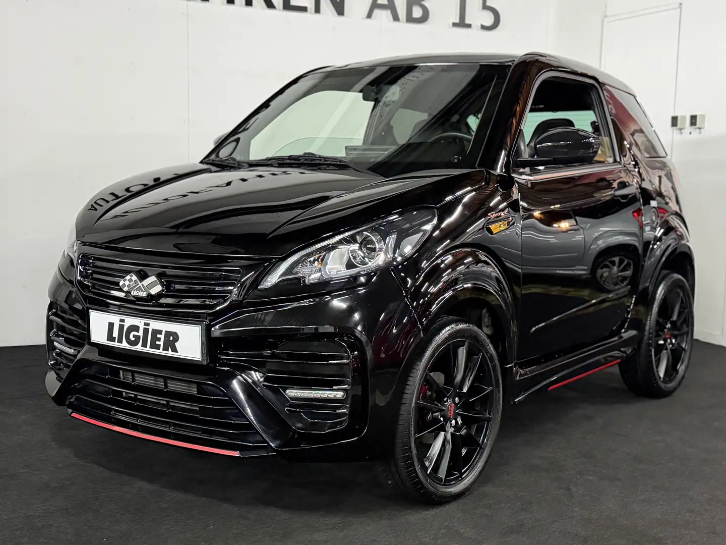 Ligier JS 50 Sport Ultimate, Klima, DCI, Servo, Carplay, RFK Zwart - 2