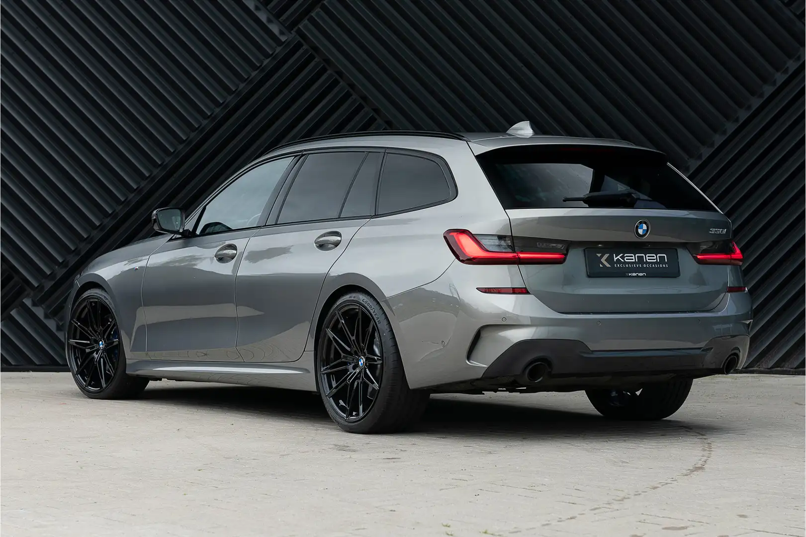 BMW 330 3-serie Touring 330i M Sport ACC Pano Laser Head U Gris - 2