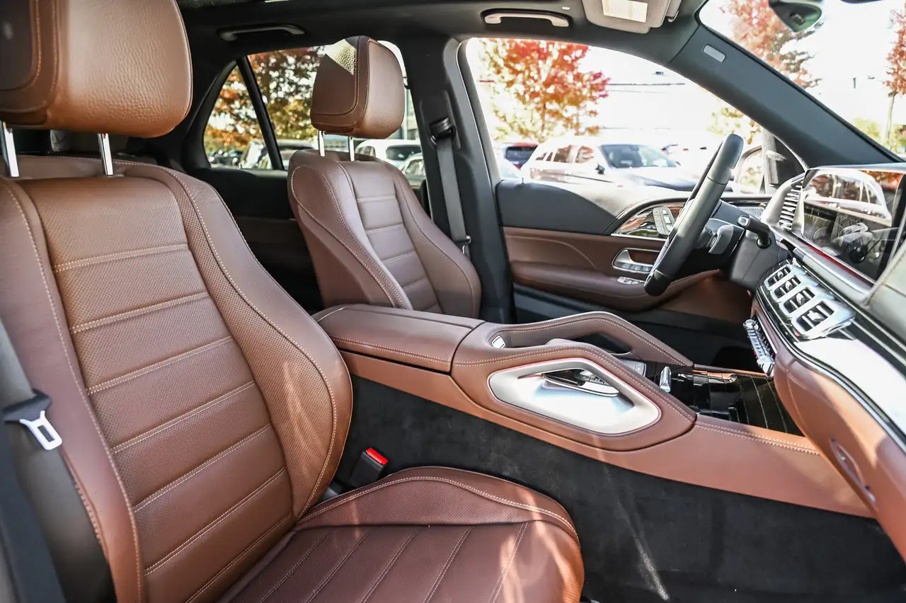 Mercedes-Benz GLE снимка Mercedes-Benz GLE