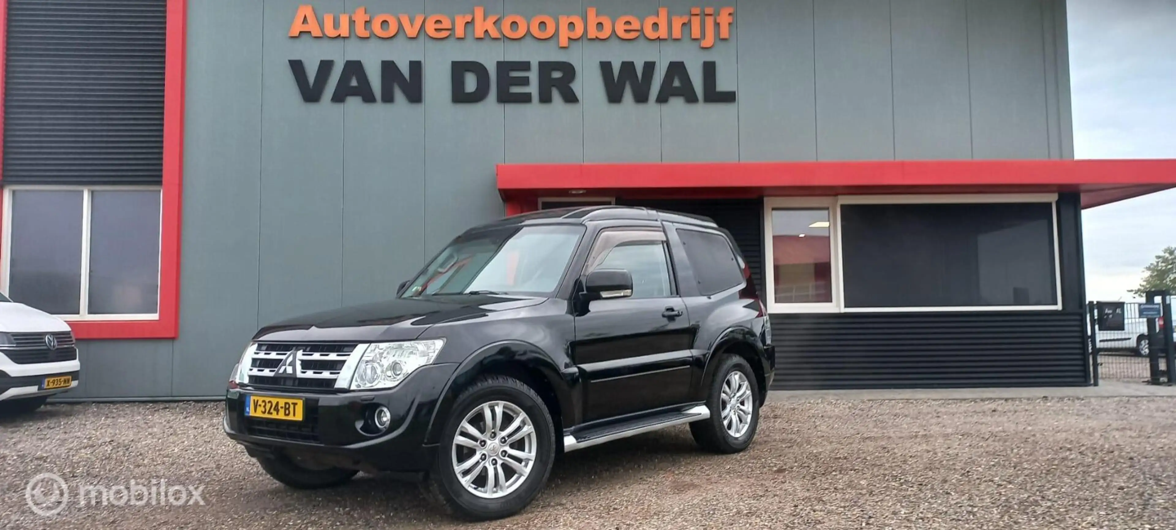 Mitsubishi Pajero 3.2 DI-D Instyle High Roof VAN/GRIJSKENTEKEN