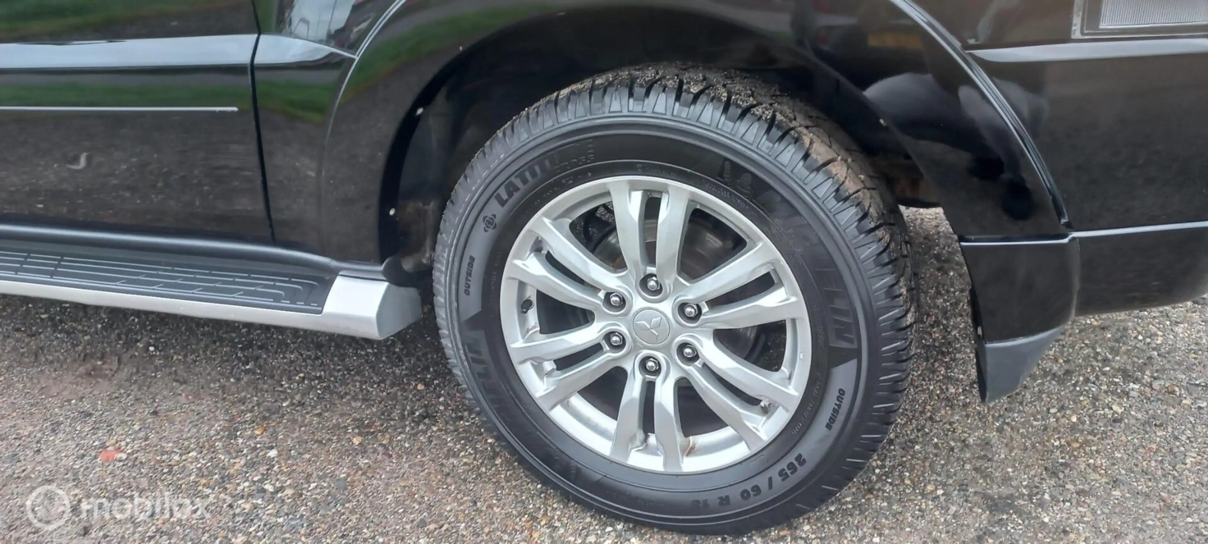 Mitsubishi Pajero 3.2 DI-D Instyle High Roof VAN/GRIJSKENTEKEN — photo 4