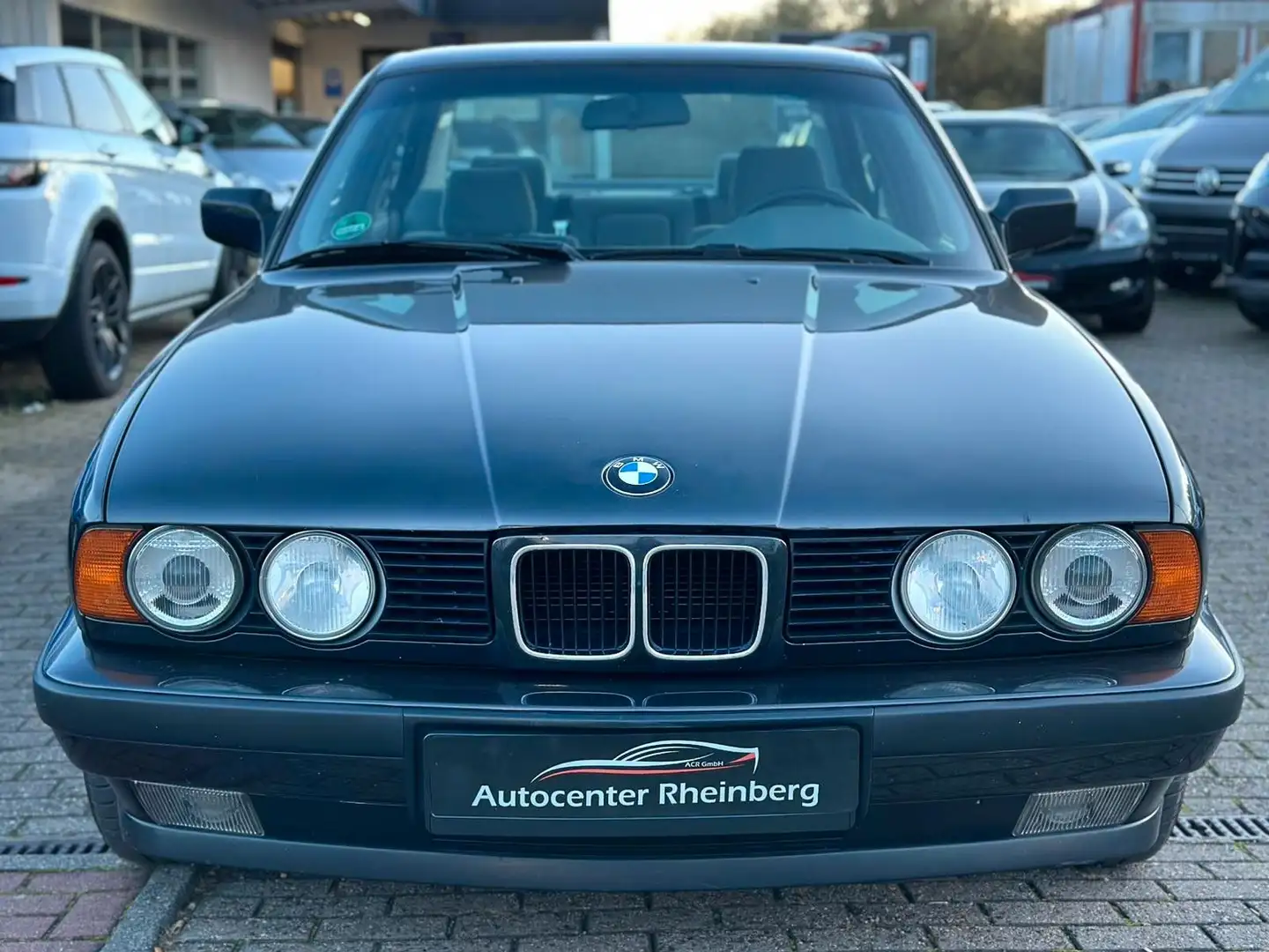 BMW 520 I E34 147000 KM , HU NEU Noir - 2
