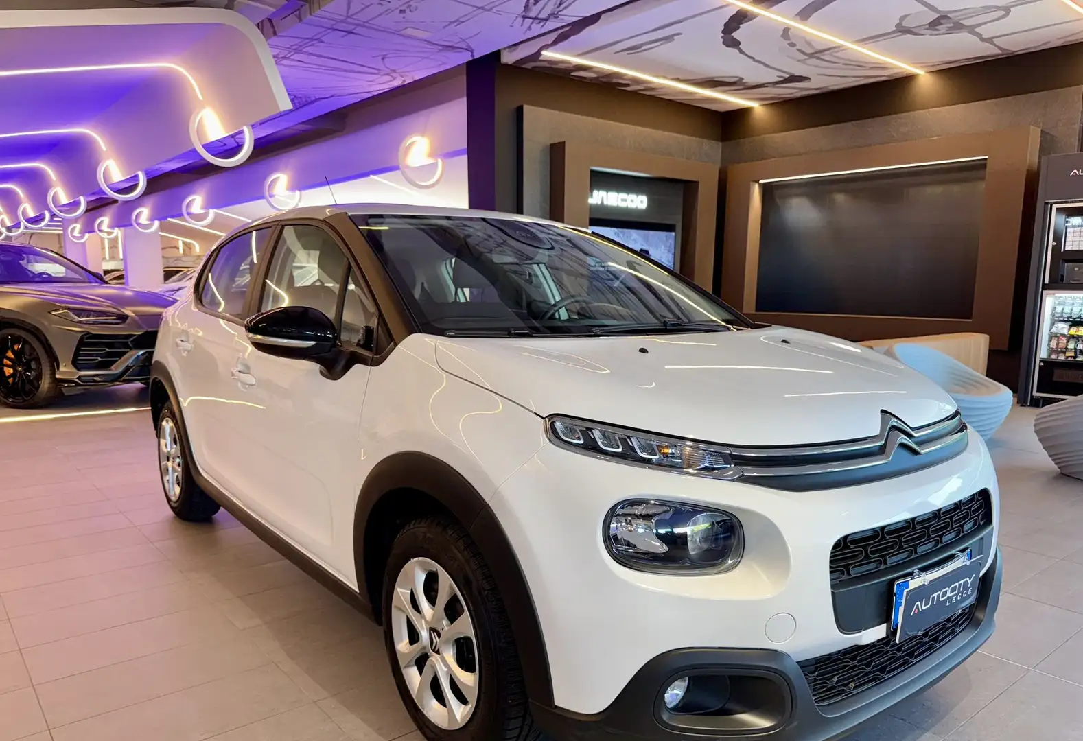 Citroen C3 1.2 PURETECH SeS FEEL 83CV BENZ Bianco - 1