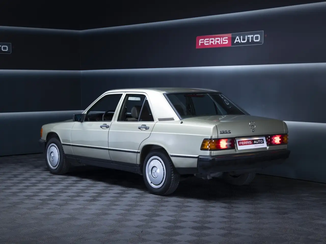 Mercedes-Benz 190E 2.0, foto 10