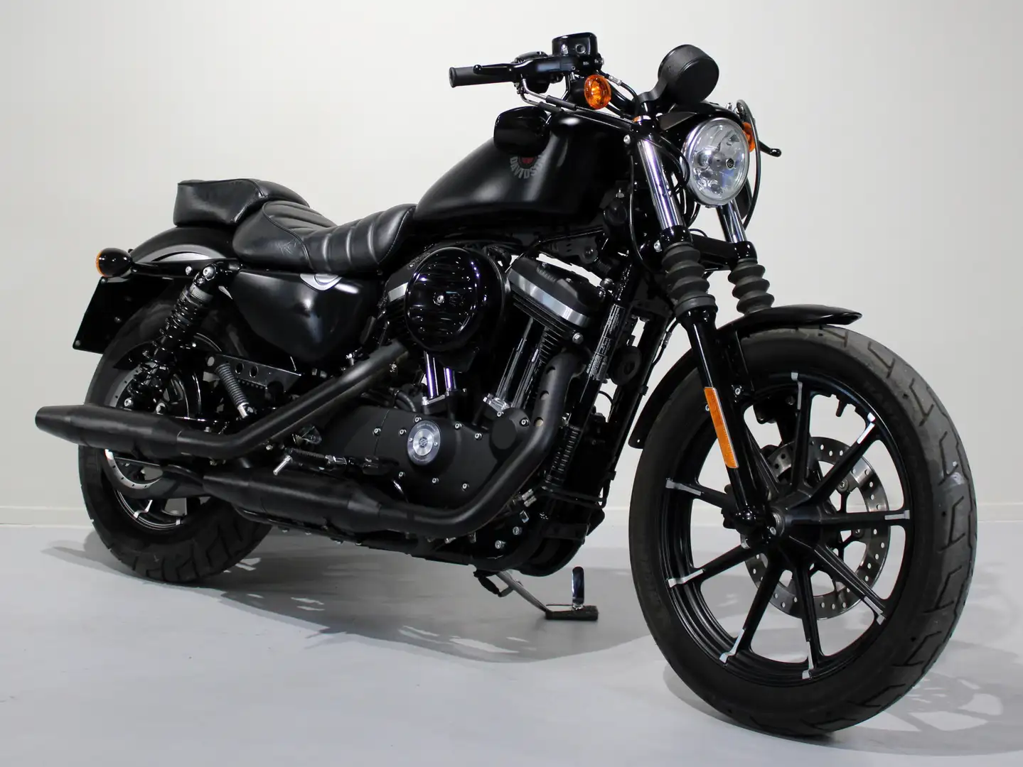 Harley-Davidson Sportster 883 - 2