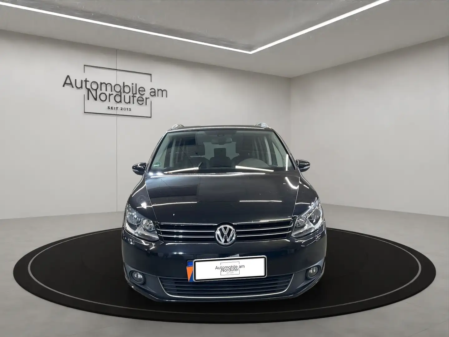 Volkswagen Touran 1.4 TSI Life-2Hand-Scheckheft-Navi-AHK-PDC-Sitzhei Schwarz - 2