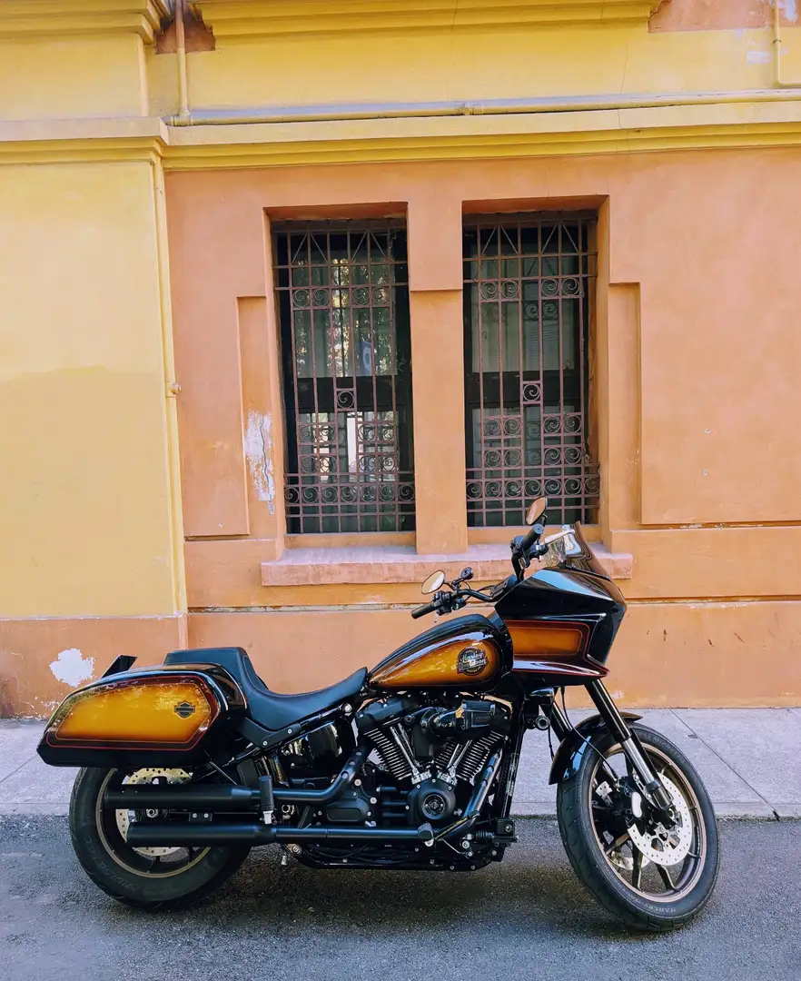 Harley-Davidson Lowrider ST Tobacco Fade Чёрный - 1