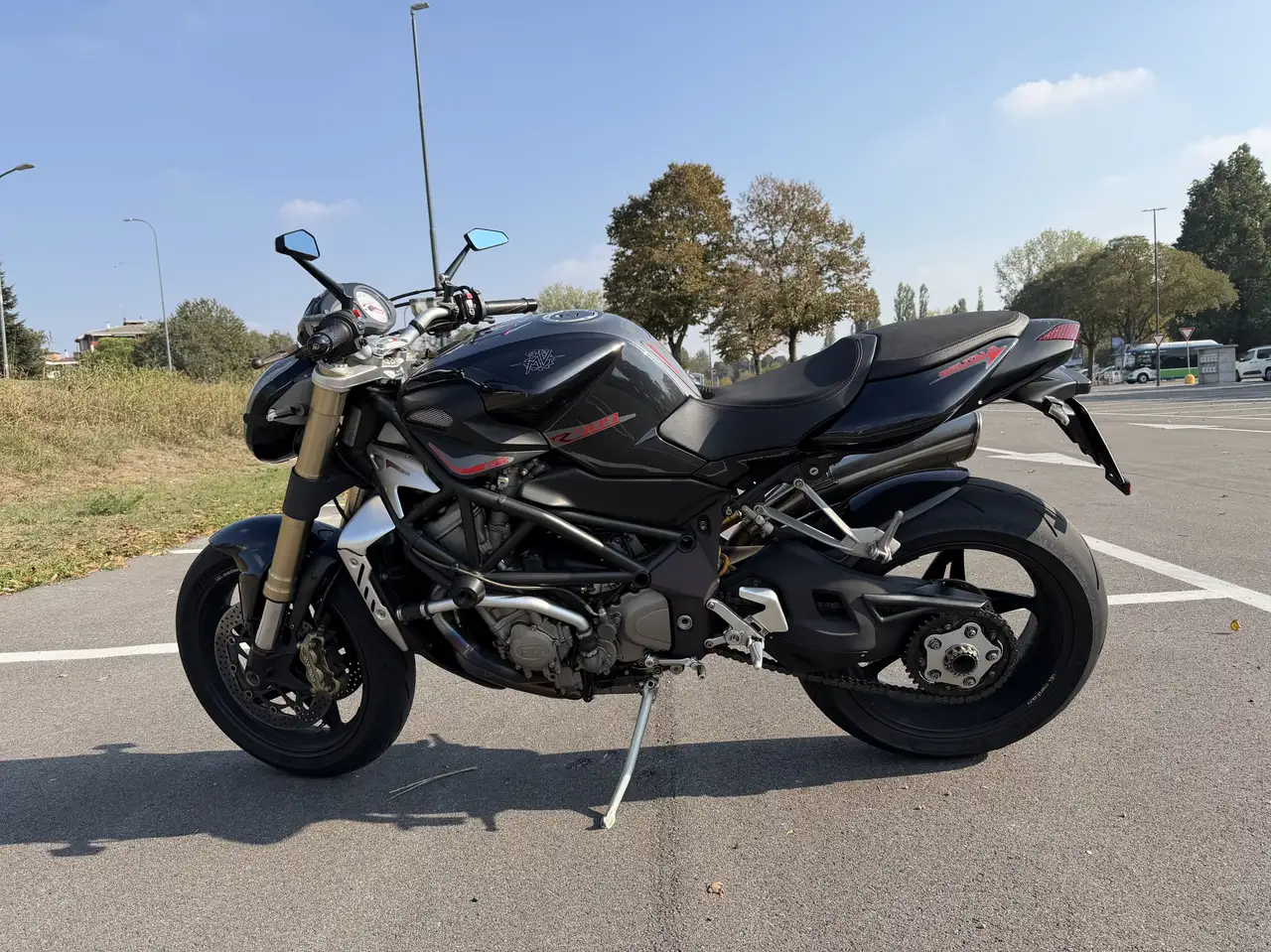MV Agusta Brutale 989