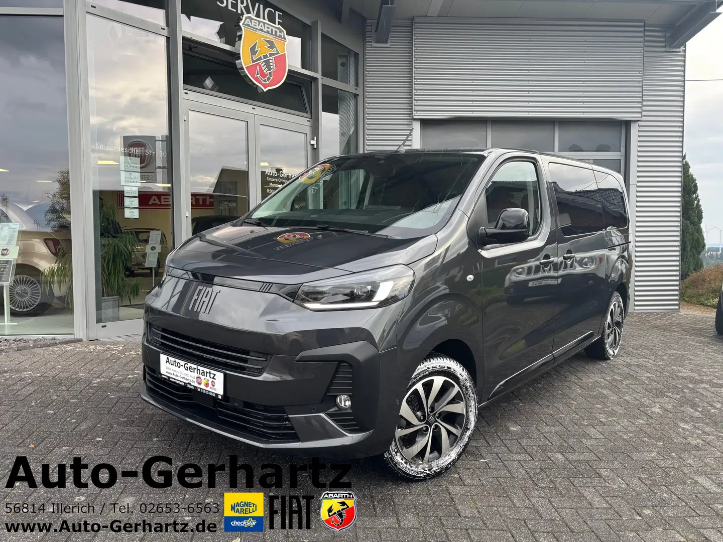 Fiat Ulysse 180 BlueHDi L2 Anhängerkupplung Grijs - 1